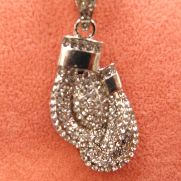 14K WHITE GOLD plated ICED BOXING GLOVES PENDANT - Picture 4 of 5